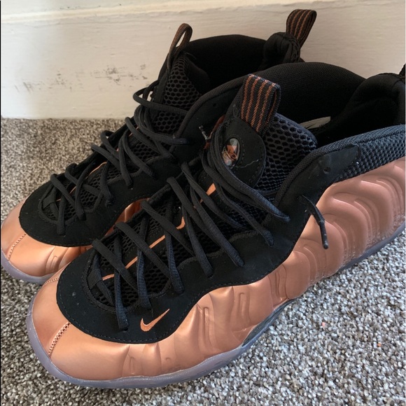 nike air max plus white black green